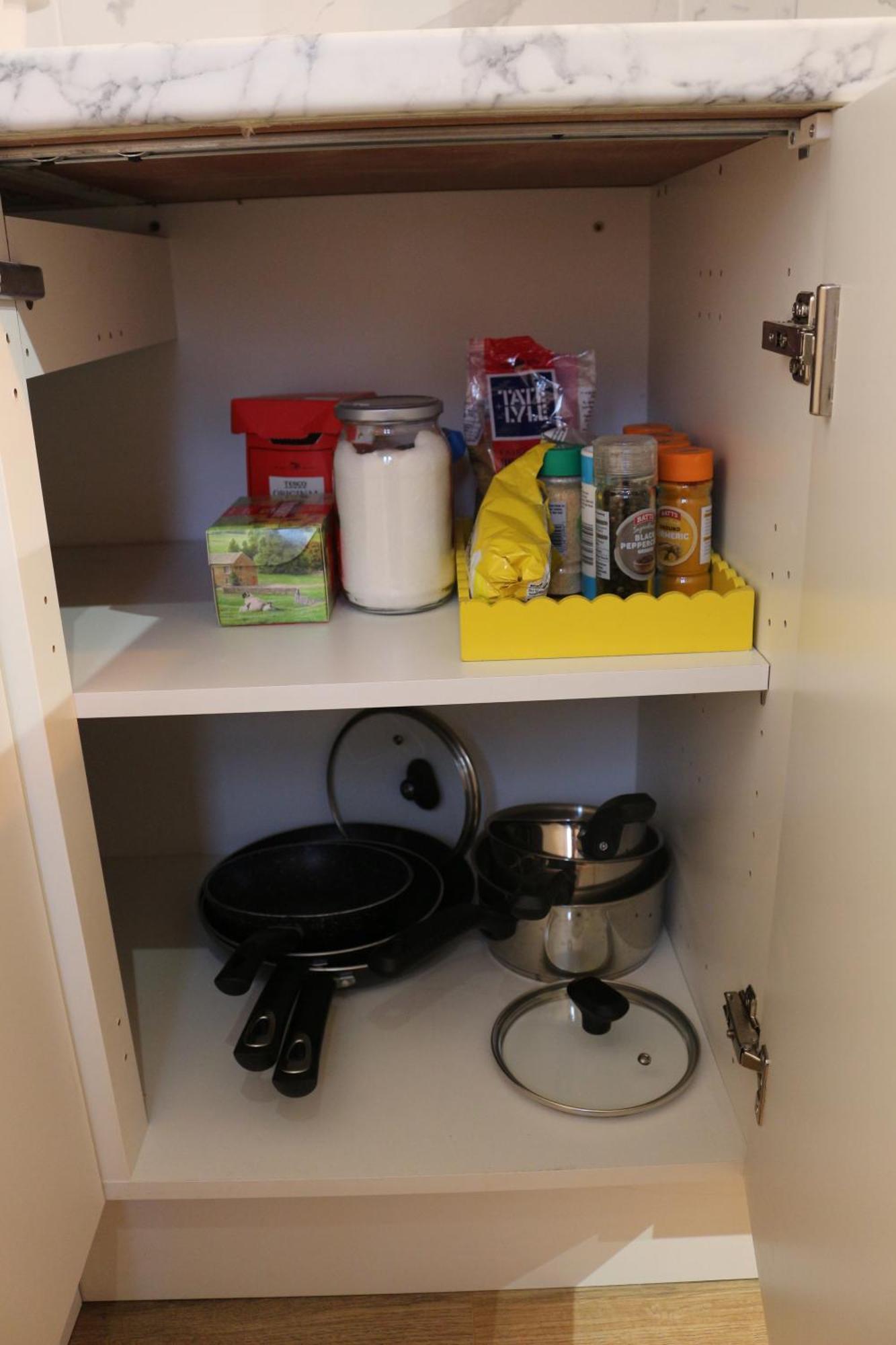 Self Contained, Double Bed Studio, Private Kitchen, Private Bath, Walking Distance To Harry Potter Watford  Exterior foto